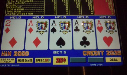 Double Double Bonus Poker - Aces With A Kicker